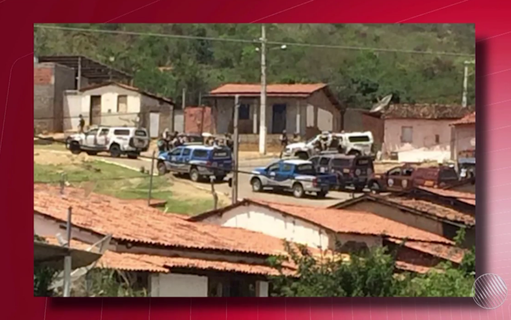 Encruzilhada: Bandidos assaltam Correios, mas deixam dinheiro na fuga
