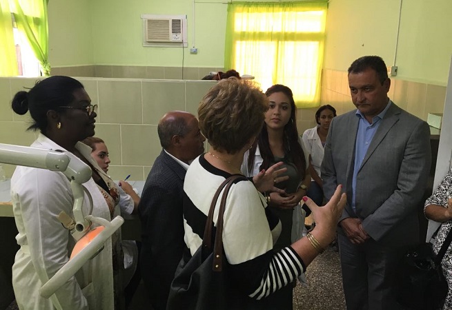 Rui Costa negocia convênio com Faculdade de Medicina de Havana