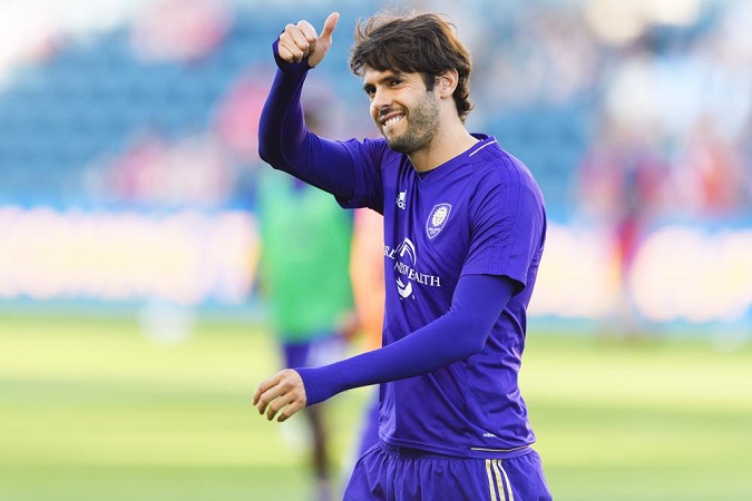Kaká anuncia aposentadoria como jogador de futebol
