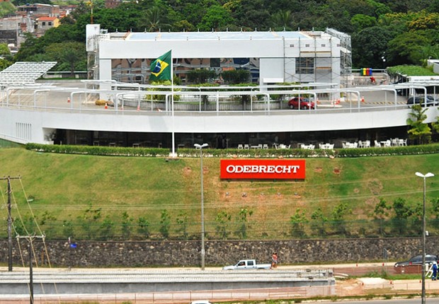 Odebrecht fecha acordo de leniência com CGU e AGU