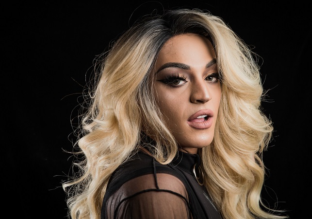 Pabllo Vittar faz show com Babado Novo esta semana em Salvador