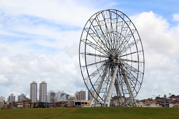 Festival Virada Salvador terá passeios gratuitos em roda gigante de 36 metros