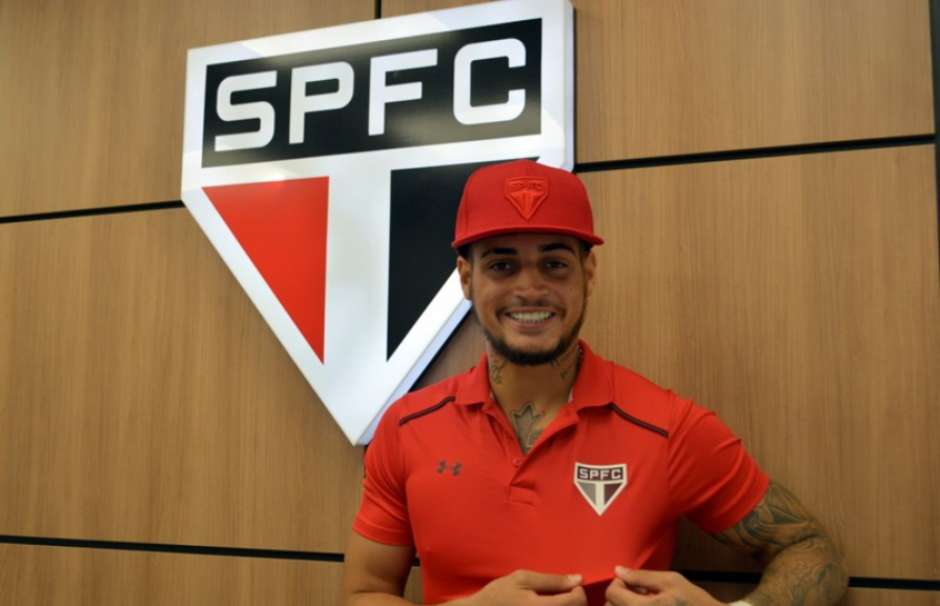 Bahia vende goleiro Jean ao São Paulo