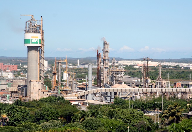 Petrobras prorroga prazo para arrendamento da Fafen