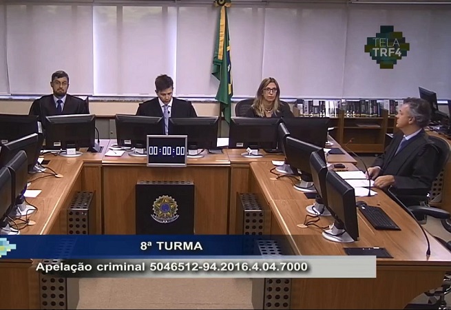 Por unanimidade, TRF-4 condena Lula a 12 anos de prisão