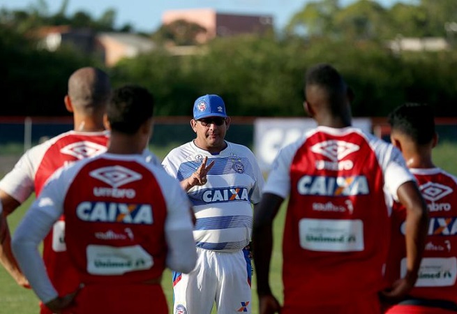 Bahia encara o Palmeiras fora de casa pelo Brasileirão