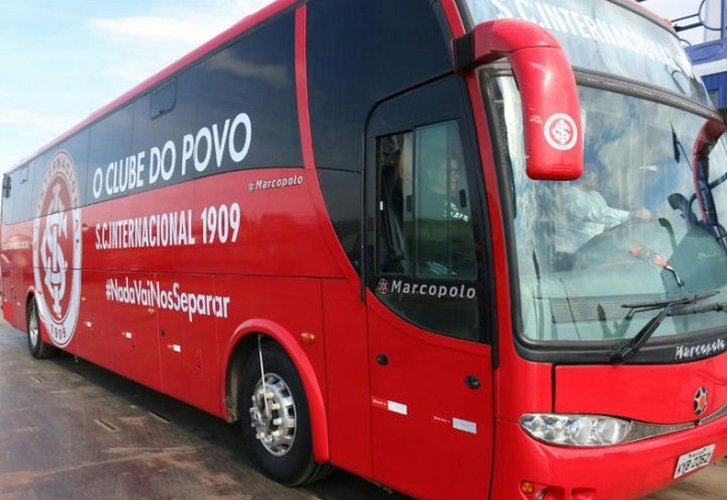 Internacional traz caravana do clube gaúcho a Salvador