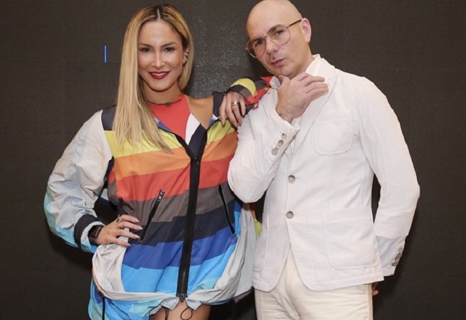 Claudinha e PitBull abrem oficialmente o Carnaval de Salvador nesta quinta