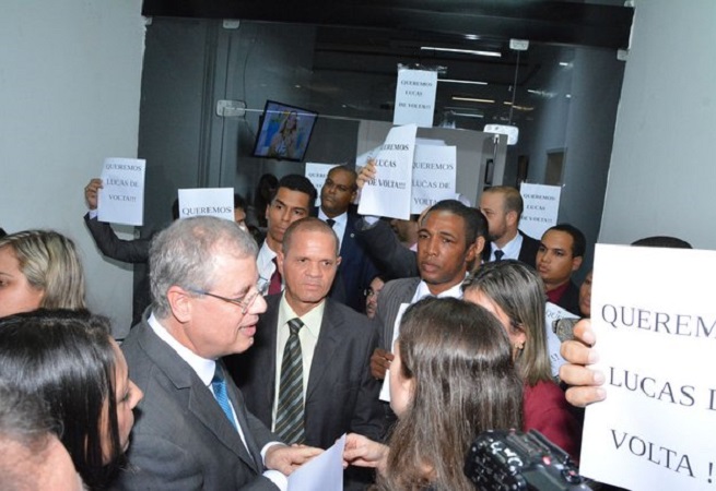 Presidente da OAB-BA classifica protesto de advogados de “factoide” e “politicagem”