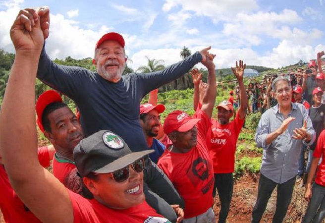 Lula admite alianças estaduais do PT com MDB de Temer: “Isso é bobagem”