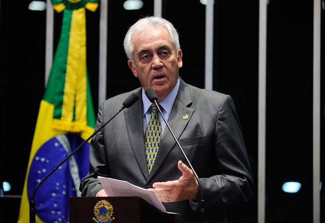 Otto acusa governo Temer de cortar R$ 180 milhões de repasse à Bahia