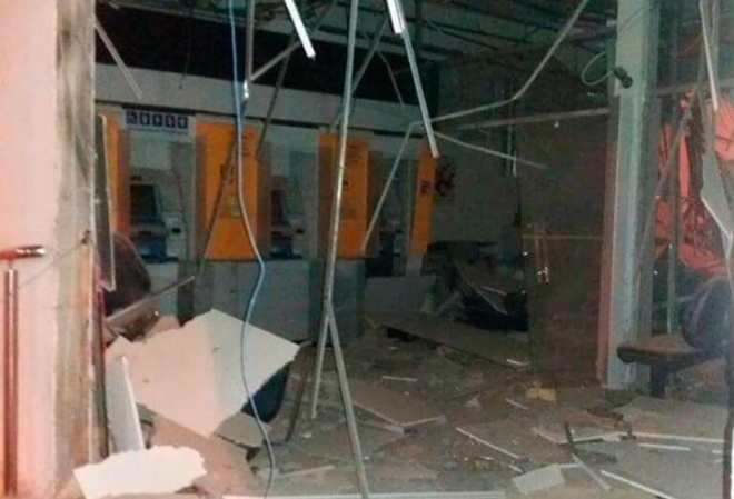 Bandidos explodem Banco do Brasil em Cardeal da Silva