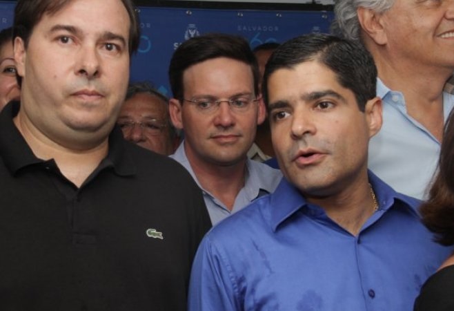 ACM Neto diz que Rodrigo Maia não será candidato do governo Temer
