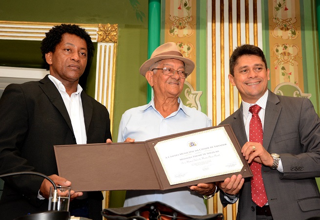 Capoeira: Câmara de Salvador presta homenagem a Mestre Boca Rica