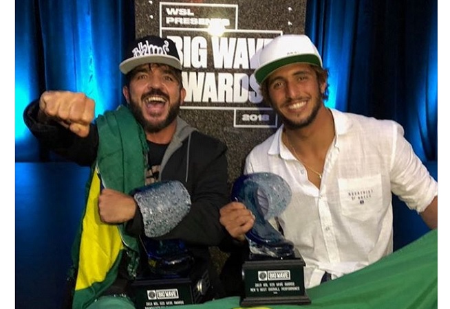 Lucas Chumbo e Rodrigo Koxa dominam “Oscar” das ondas grandes do WSL