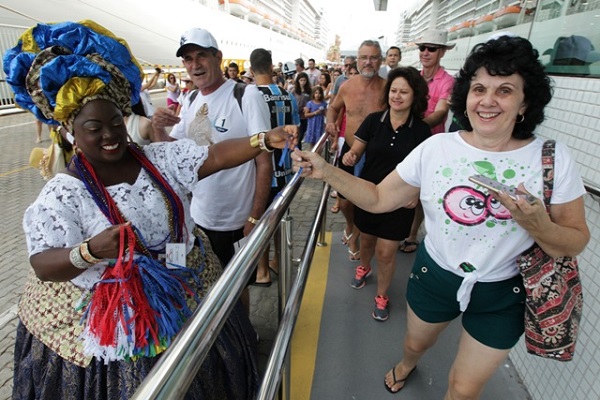 Cruzeiros trazem mais de 7,5 mil turistas a Salvador
