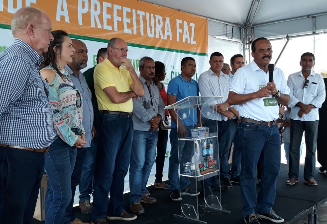 Camaçari: Elinaldo realiza primeira edição do Prefeitura nos Bairros em 2018