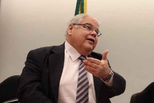 Conselho de Ética da Câmara não consegue notificar Lúcio Vieira Lima