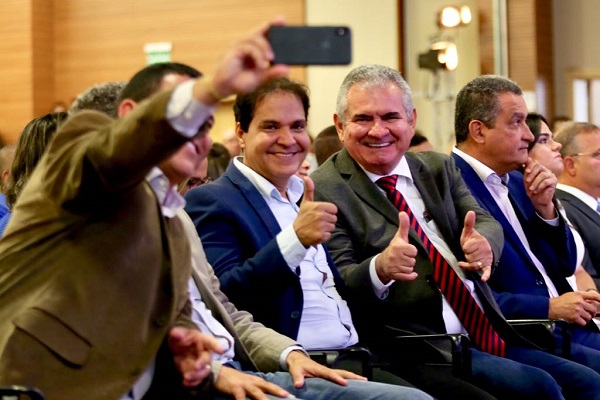 Rui Costa diz que espera ver Angelo Coronel no Senado em 2019