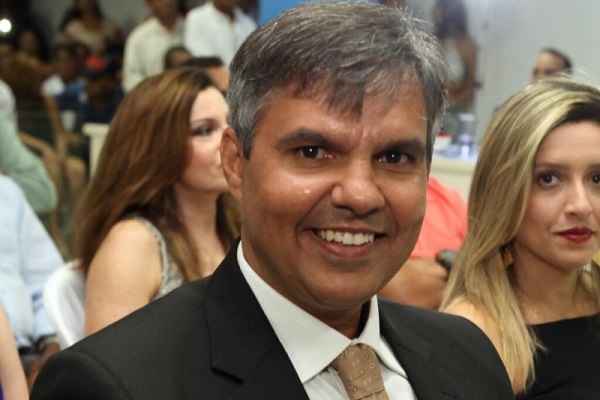 Pré-candidato a deputado estadual, Geraldo Melo deixa Secretaria de Comunicação em Alagoinhas