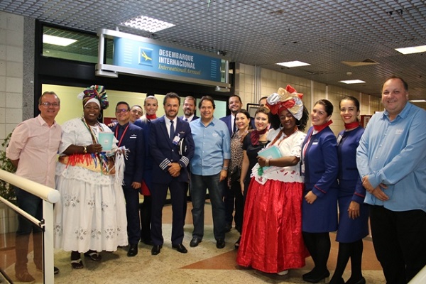Novo voo Miami-Salvador tem recepção especial