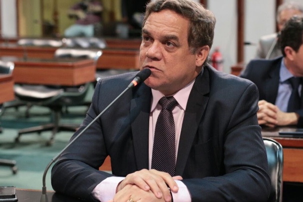 Luciano Ribeiro: “O povo da Bahia vai dar resposta à prepotência do PT nas urnas”