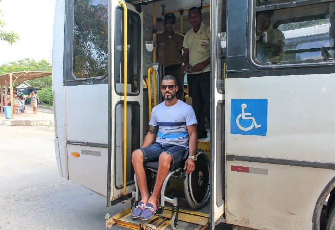 Camaçari: STT vistoria 43 ônibus na Operação Acessibilidade para Todos
