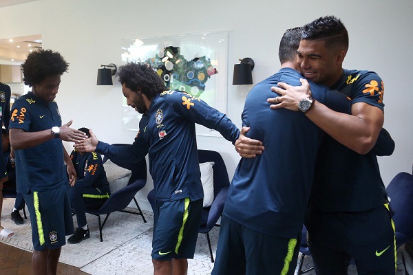 Marcelo e Casemiro se apresentam e Seleção Brasileira já está completa