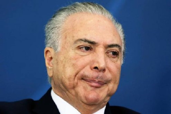 Planalto desiste de usar slogan “O Brasil voltou, 20 anos em 2”