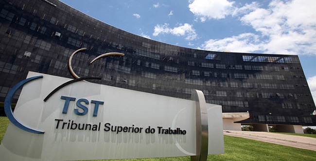 TST considera greve dos petroleiros ilegal e impõe multa de R$ 500 mil por dia