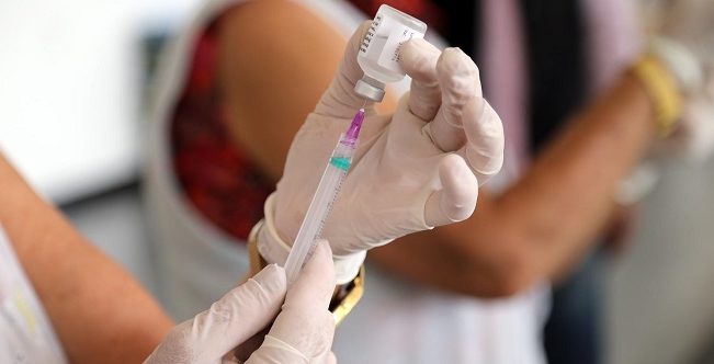 Ministério da Saúde prorroga vacinação contra gripe e sarampo