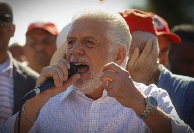 Em Curitiba, Wagner defende que candidato seja escolhido por frente progressista