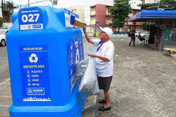 Salvador recolhe 30 toneladas mensais de lixo reciclável