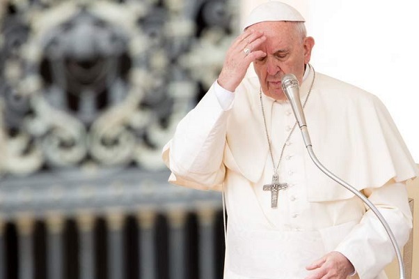 Papa Francisco defende energia limpa em encontro com executivos de petroleiras