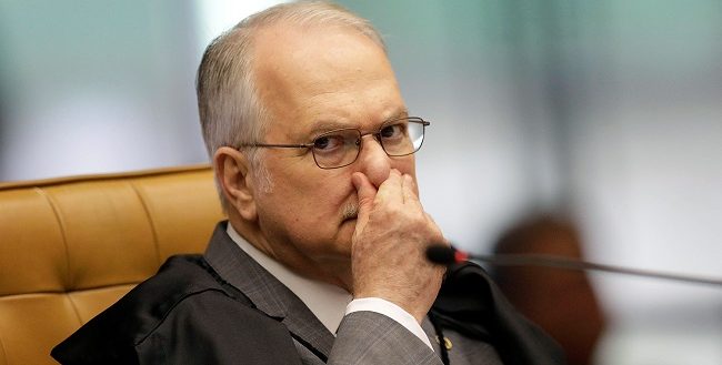 Fachin rejeita pedido de Lula para suspender ação penal por propina da Odebrecht