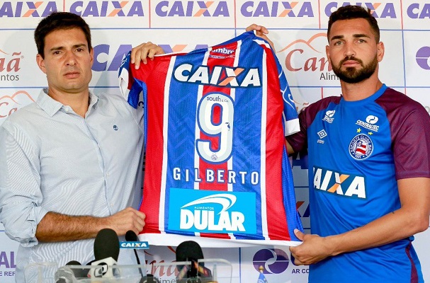 Bahia anuncia a contratação do atacante Gilberto
