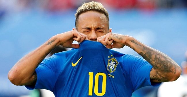 ‘Lágrimas de Neymar seriam de crocodilo ou de alívio?’, ironiza narrador da BBC