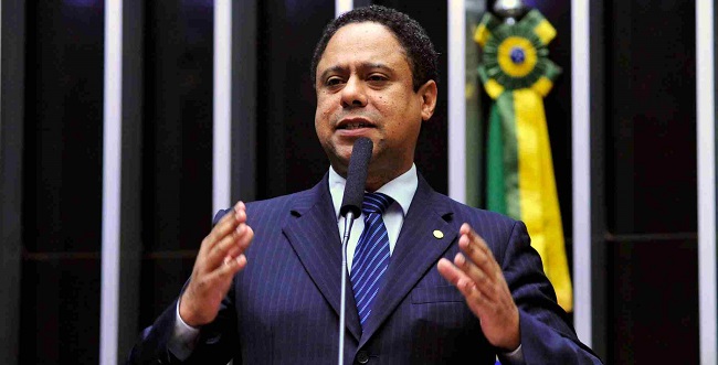 Orlando Silva diz que PCdoB pode desistir de candidatura para unir esquerda