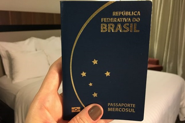 Datafolha: 62% dos jovens brasileiros querem ir embora do País