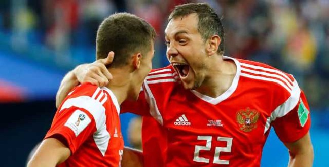 Rússia vence o Egito por 3 a 1 e praticamente garante vaga nas Oitavas; veja os gols