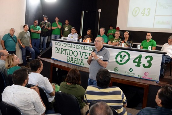 Convenção estadual do PV confirma apoio a José Ronaldo