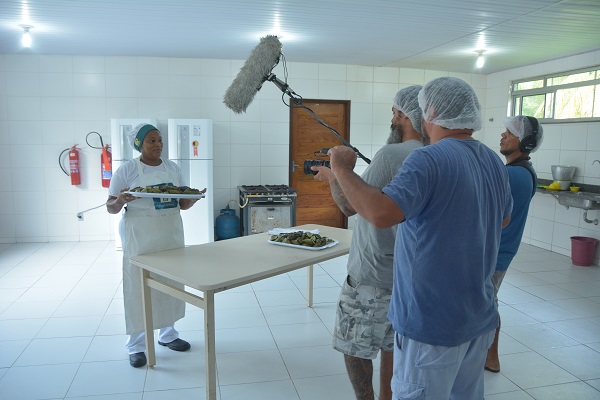 Merendeira de Ilha de Maré representa o Nordeste em reality show