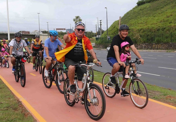 Coronel diz que bike é o modal do futuro e pede mais ciclovias na Bahia