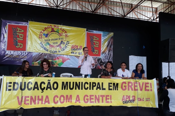 APLB diz que trabalhadores da educação continuam em greve em Salvador