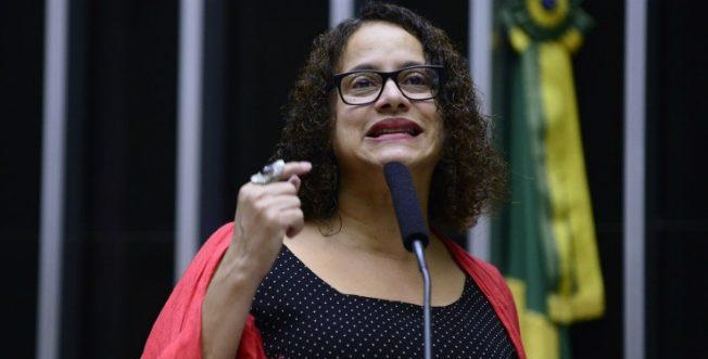 Presidente do PCdoB; Luciana Santos diz que Lula não será candidato; assista