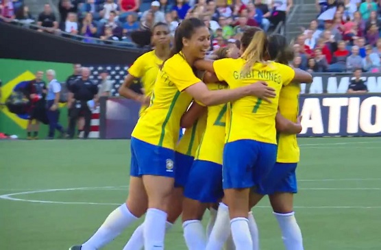 Seleção feminina de futebol vence o Japão por 2 a 1 no Torneio das Nações; veja os gols