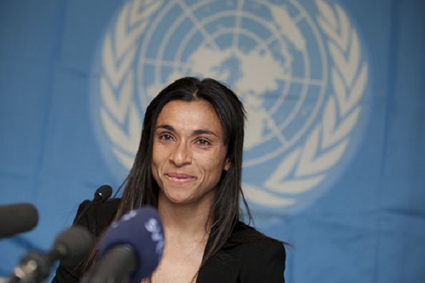 Brasileira Marta se torna embaixadora global da ONU Mulheres