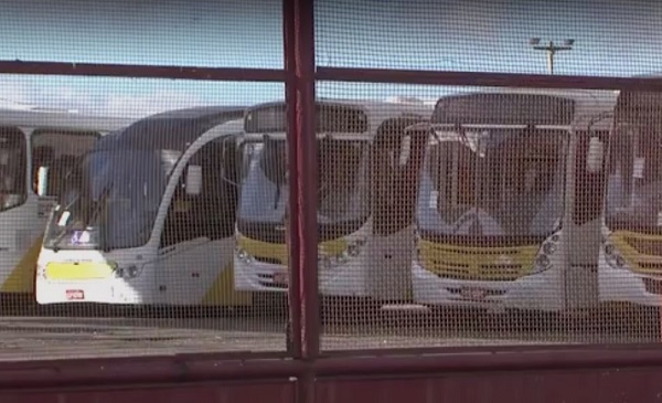Empresa de ônibus diz que não tem como corrigir irregularidades em Conquista