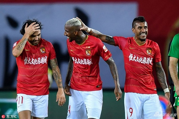 Anderson Talisca marca três gols na estreia pelo Evergrande da China; veja os gols