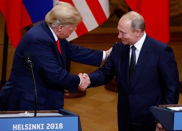 Trump e Putin negam ingerência da Rússia nas eleições dos EUA